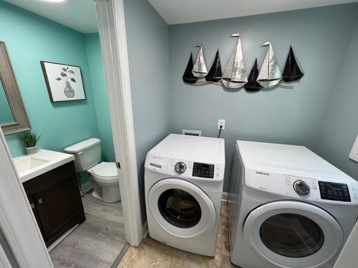 The Absolute Best Home Away From Home Pet Friendly!!! Wilmington Bagian luar foto