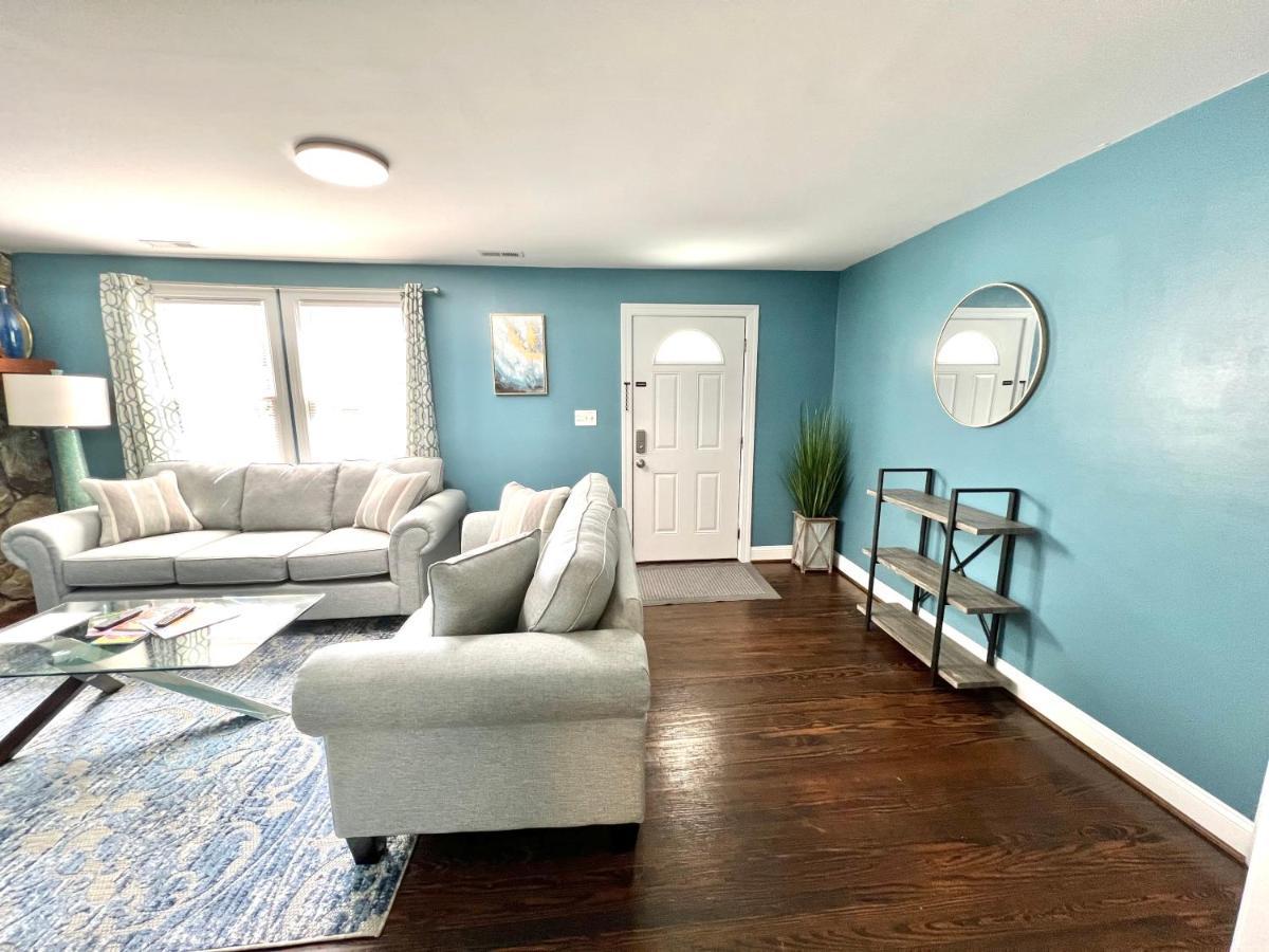 The Absolute Best Home Away From Home Pet Friendly!!! Wilmington Bagian luar foto