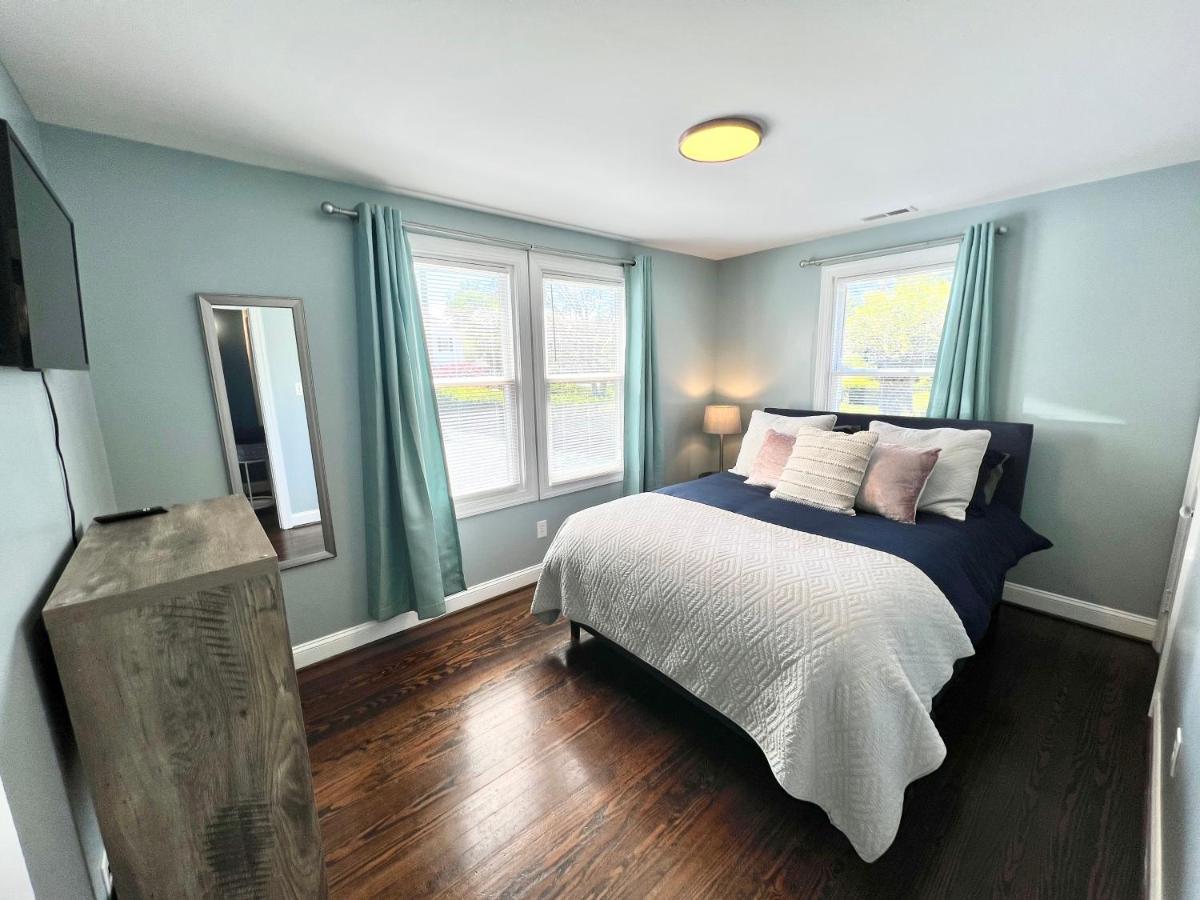 The Absolute Best Home Away From Home Pet Friendly!!! Wilmington Bagian luar foto